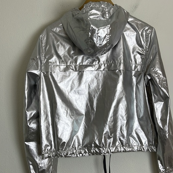 H&M Coachella silver metallic windbreaker 10 - Picture 6 of 8